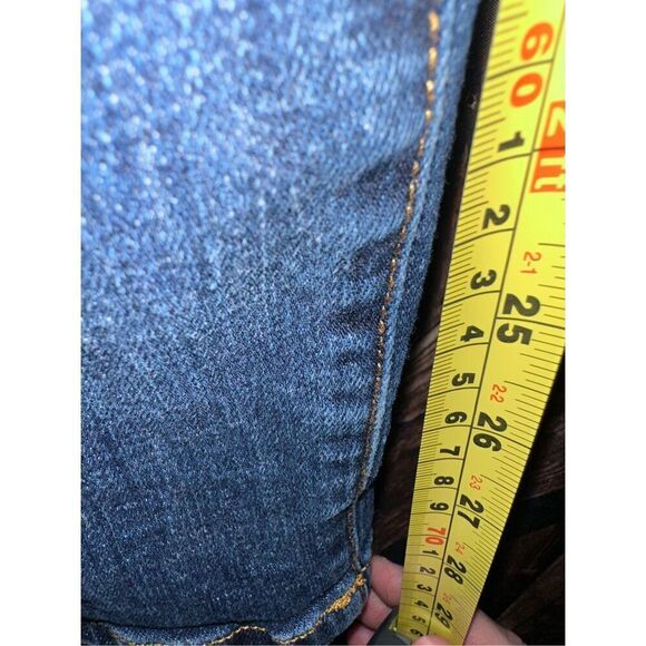 Cabi Cinch Skinny Jeans #3938 Blue denim Size 4 retails  $142 sutters wash - Picture 8 of 9